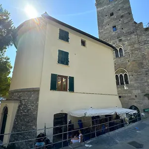 https://la-casa-rotonda.hotelitalianriviera.com