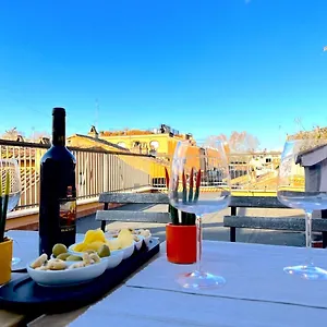 https://piazza-navona-luxury-nest.it-romehotels.com
