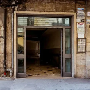 https://metropolitan-panoramic-apartment.hotels-amalfi.com