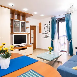 https://la-stella-di-chiaia.hotels-amalfi.com
